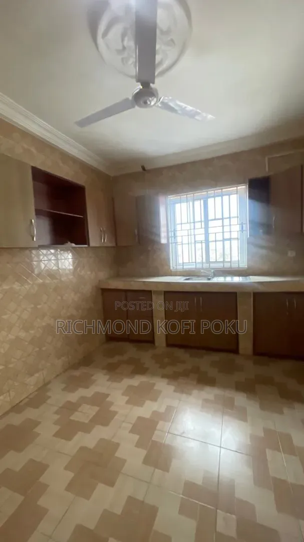 3bdrm Apartment in Kofis Realty, Coca Cola for rent