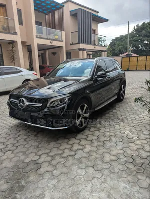 Mercedes-Benz GLC-Class 2019 Black
