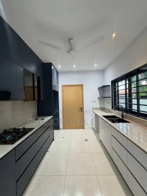 4bdrm Duplex in Oyarifa, Owusu Ansah for sale