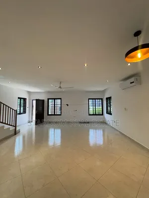 4bdrm Duplex in Oyarifa, Owusu Ansah for sale