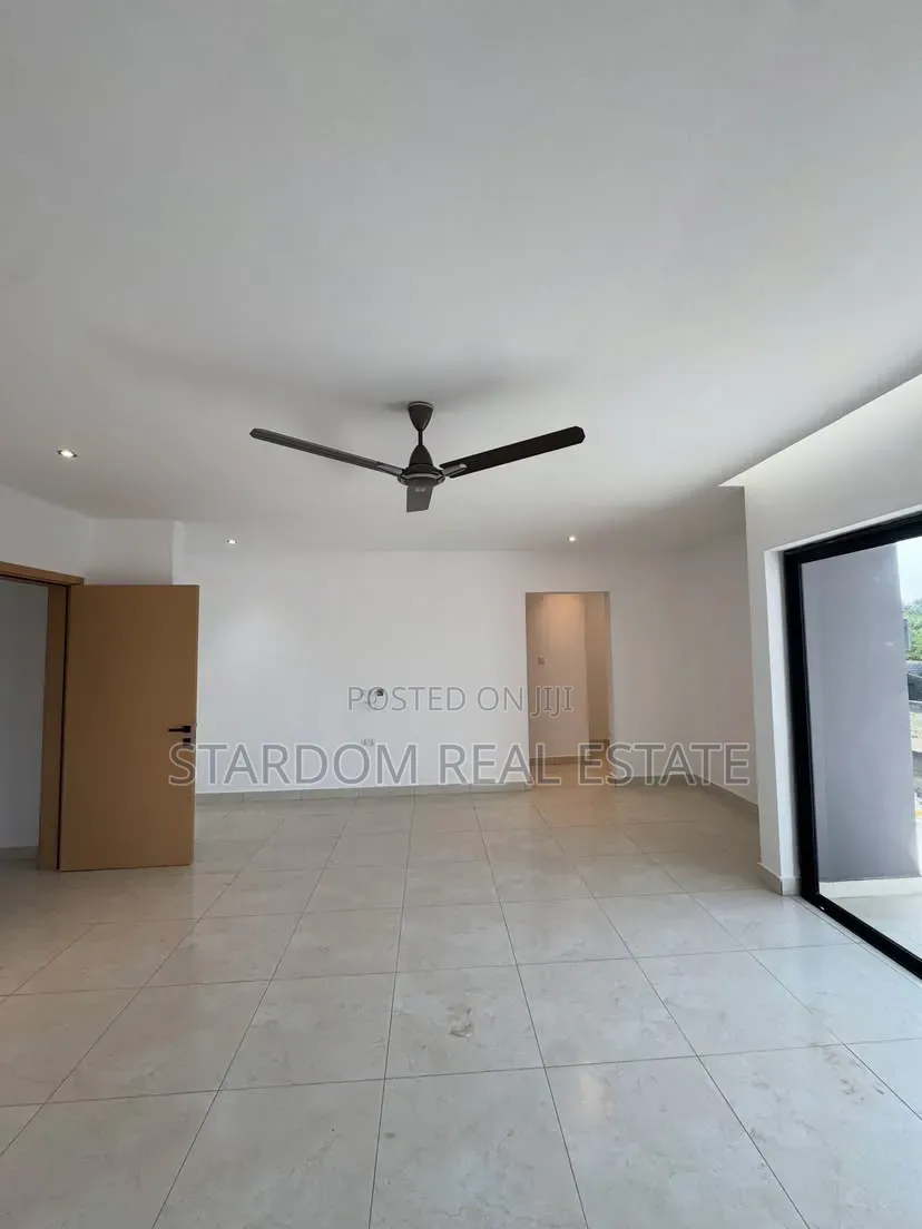 4bdrm Duplex in Oyarifa, Owusu Ansah for sale
