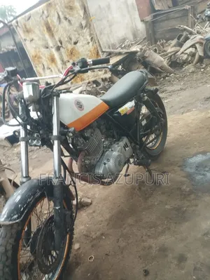 Suzuki Bike 2005 Black