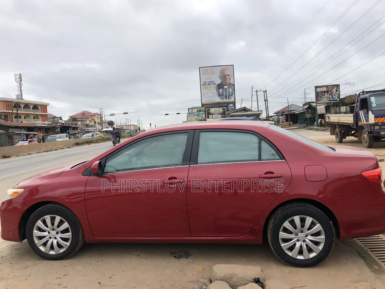 Toyota Corolla 2013 Red