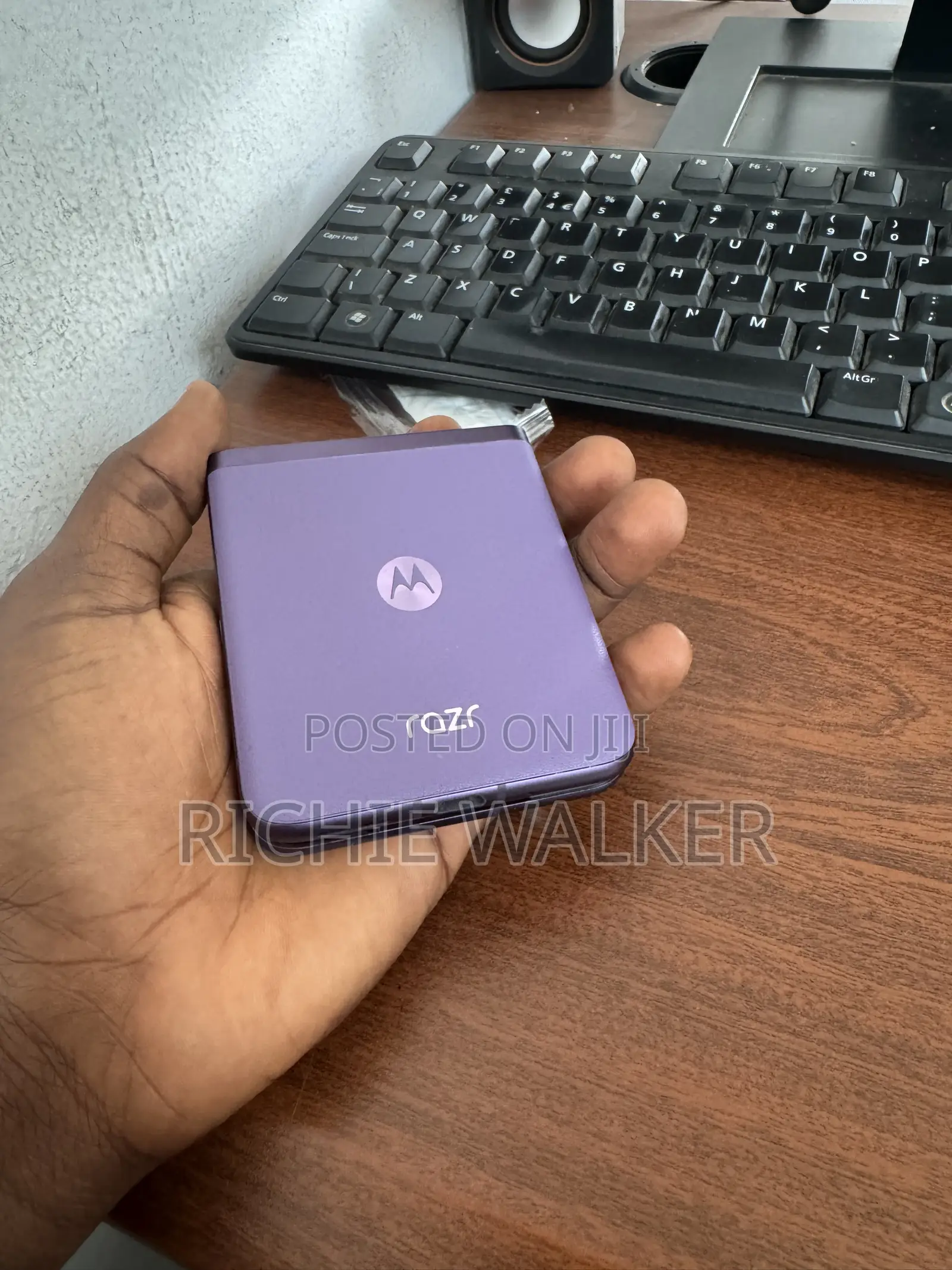 Motorola Razr 40 128 GB Purple