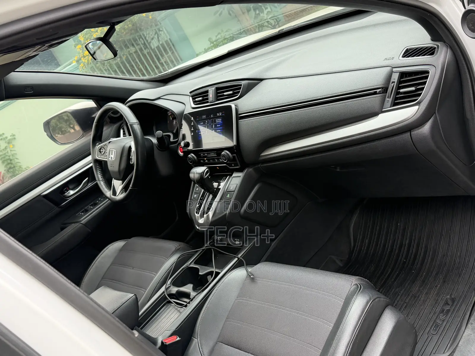 Honda CR-V 2020 White