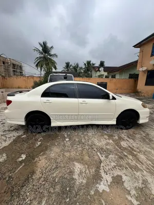 Toyota Corolla 2007 White