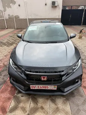 Honda Civic LX Hatchback 2018 Gray