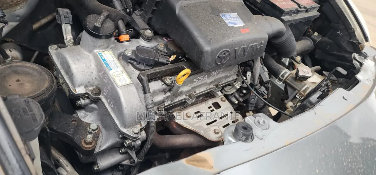 Toyota Vitz 1.3 FWD 5dr 2010 Gray