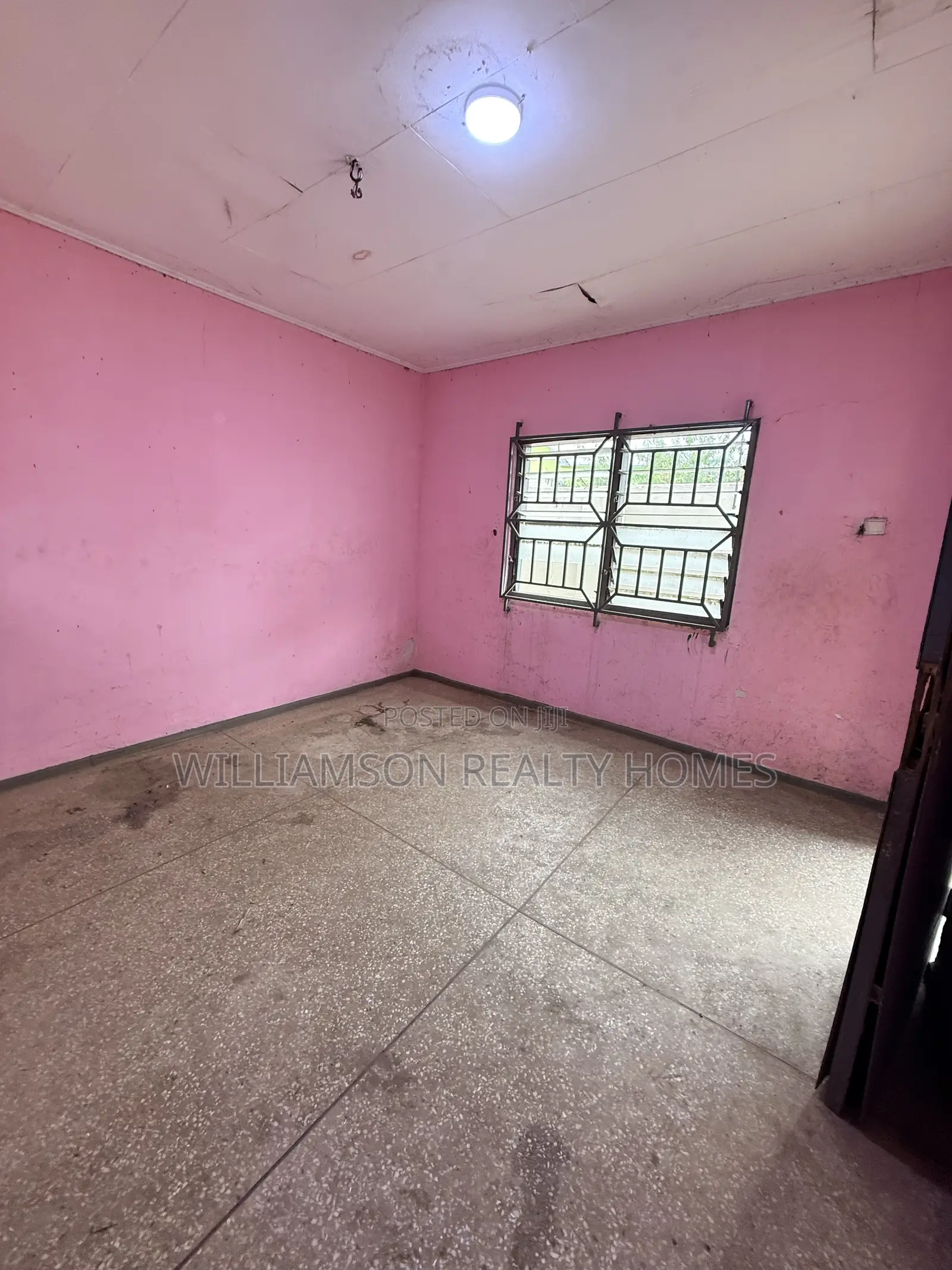 1bdrm Apartment in Community 18 Area, Spintex for rent