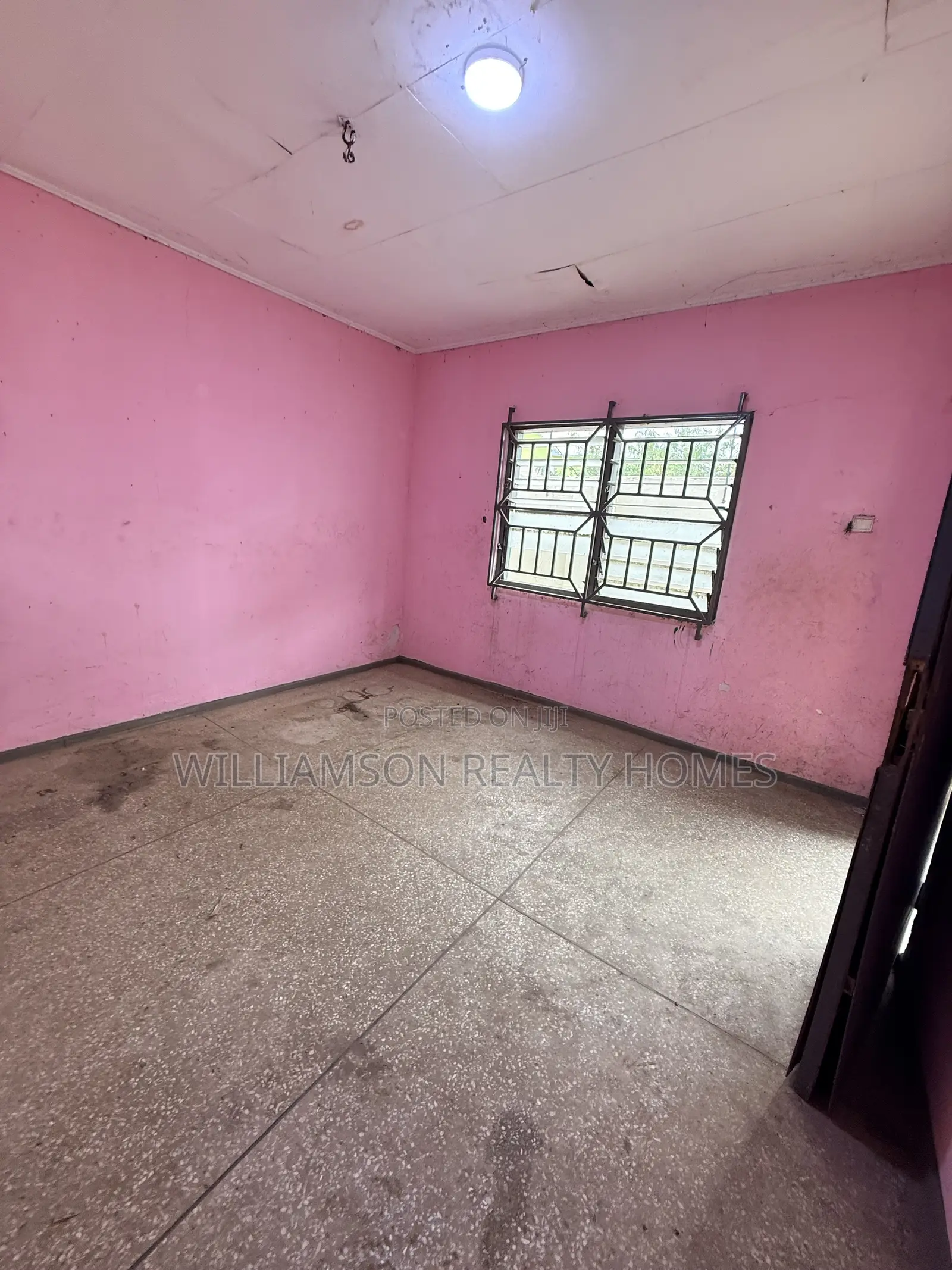1bdrm Apartment in Community 18 Area, Spintex for rent