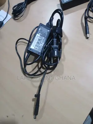 HP Charger Big Pin