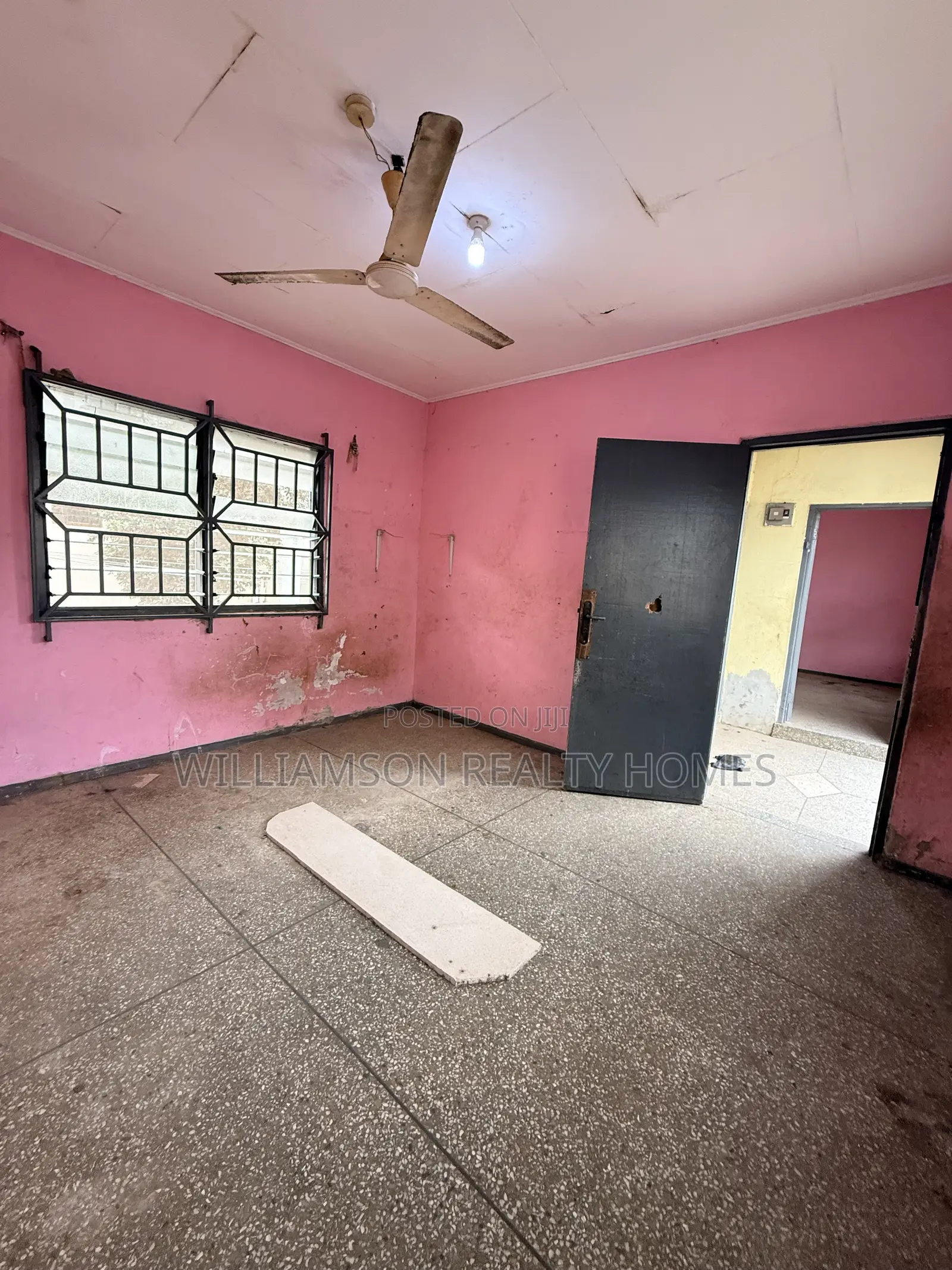 1bdrm Apartment in Community 18 Area, Spintex for rent