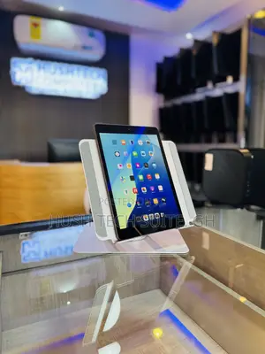 Apple iPad 9.7 32 GB Silver