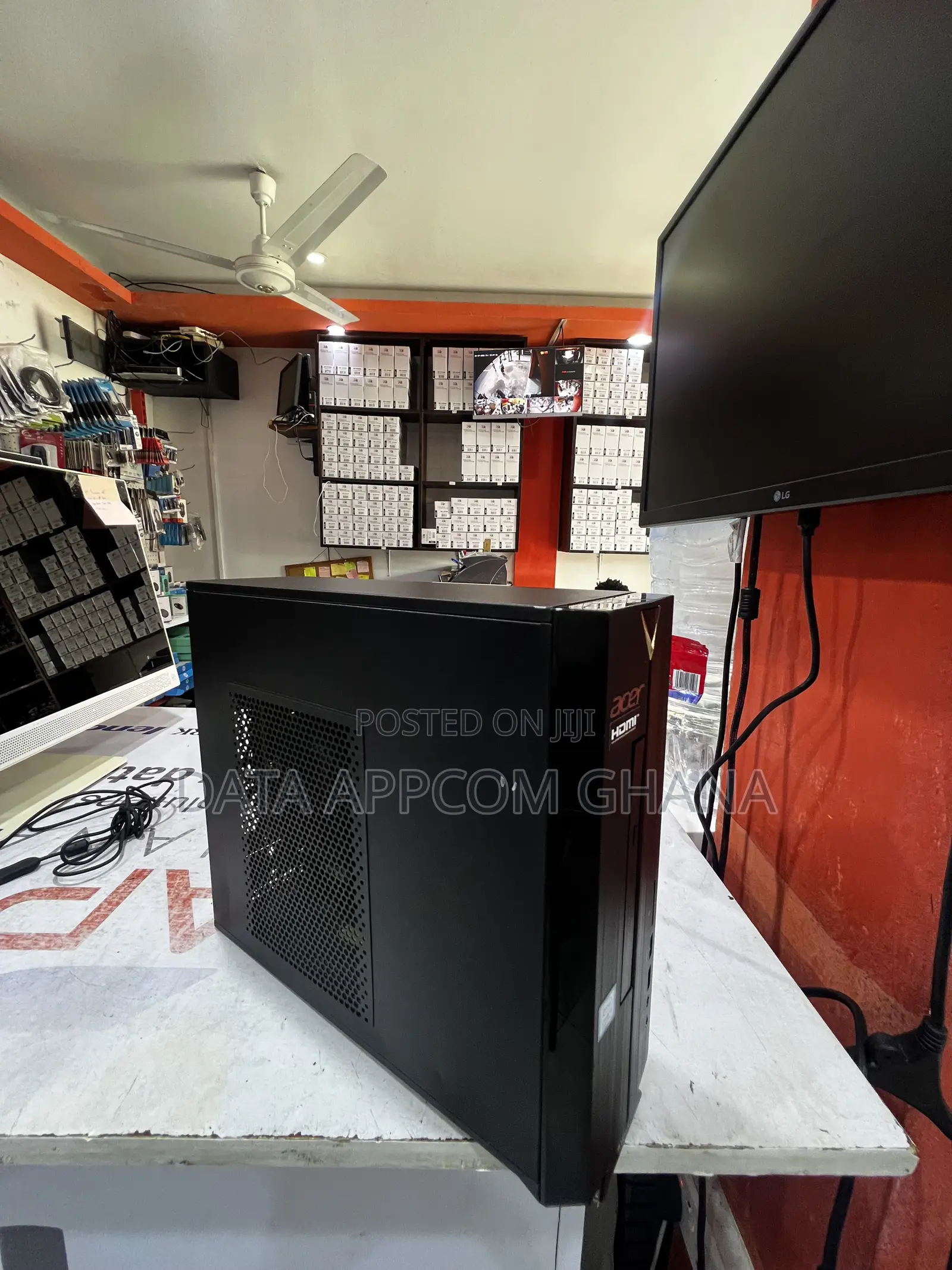 Desktop Computer Acer Aspire XC-780 8GB Intel Core i5 HDD 500GB