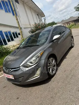 Hyundai Elantra Limited 4dr Sedan (1.8L 4cyl 6A) 2014 Silver