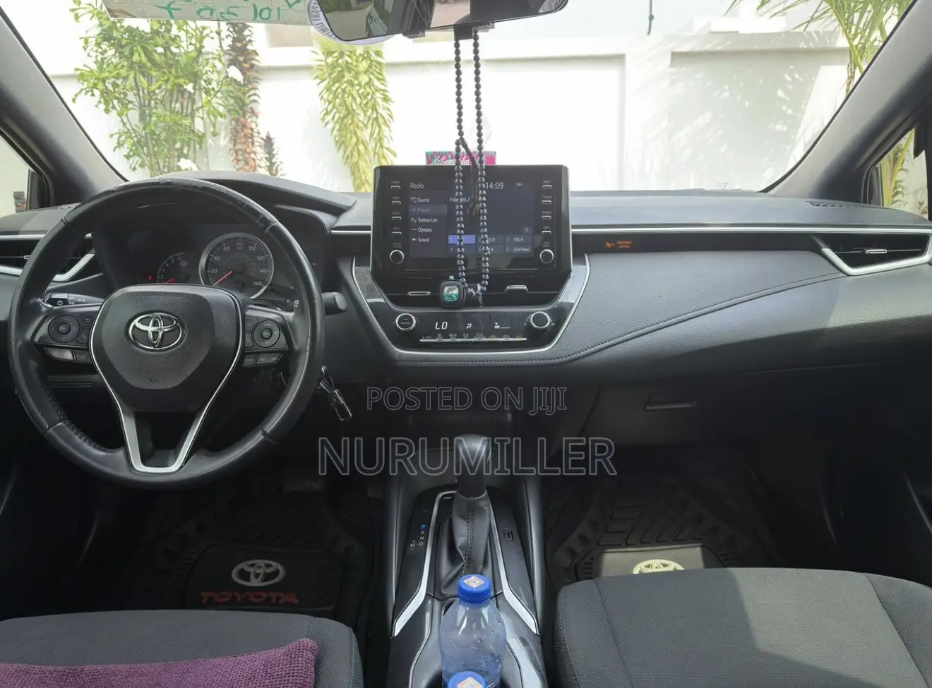 Toyota Corolla SE 2020 Black
