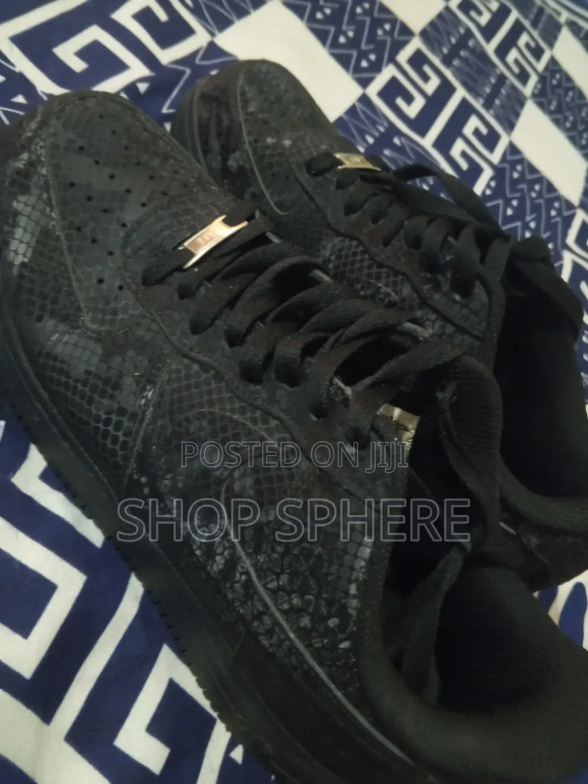 Nike Air Force 1