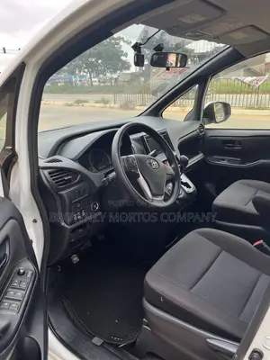 Toyota Voxy 2013 White