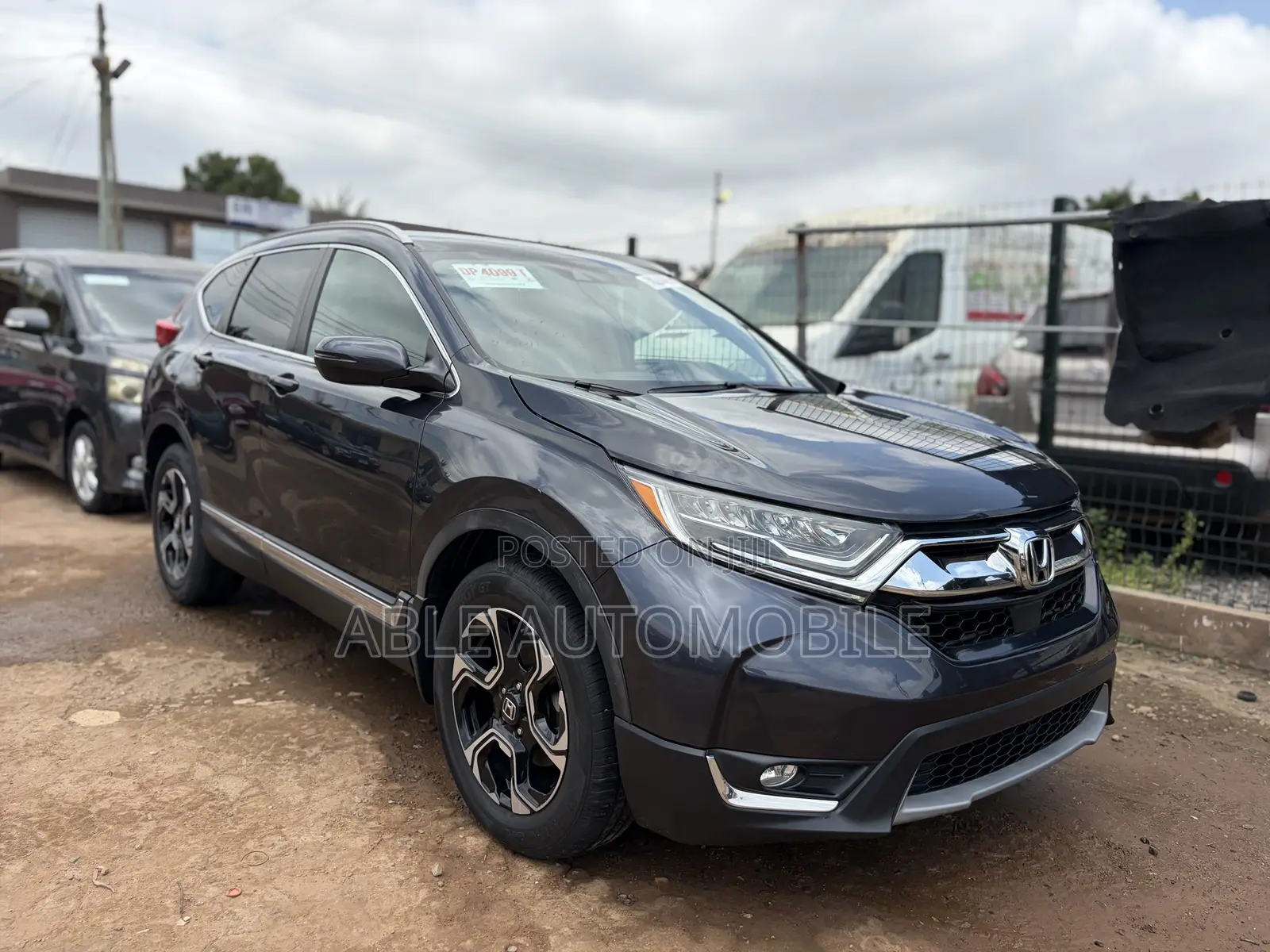 Honda CR-V Touring AWD 2018 Gray