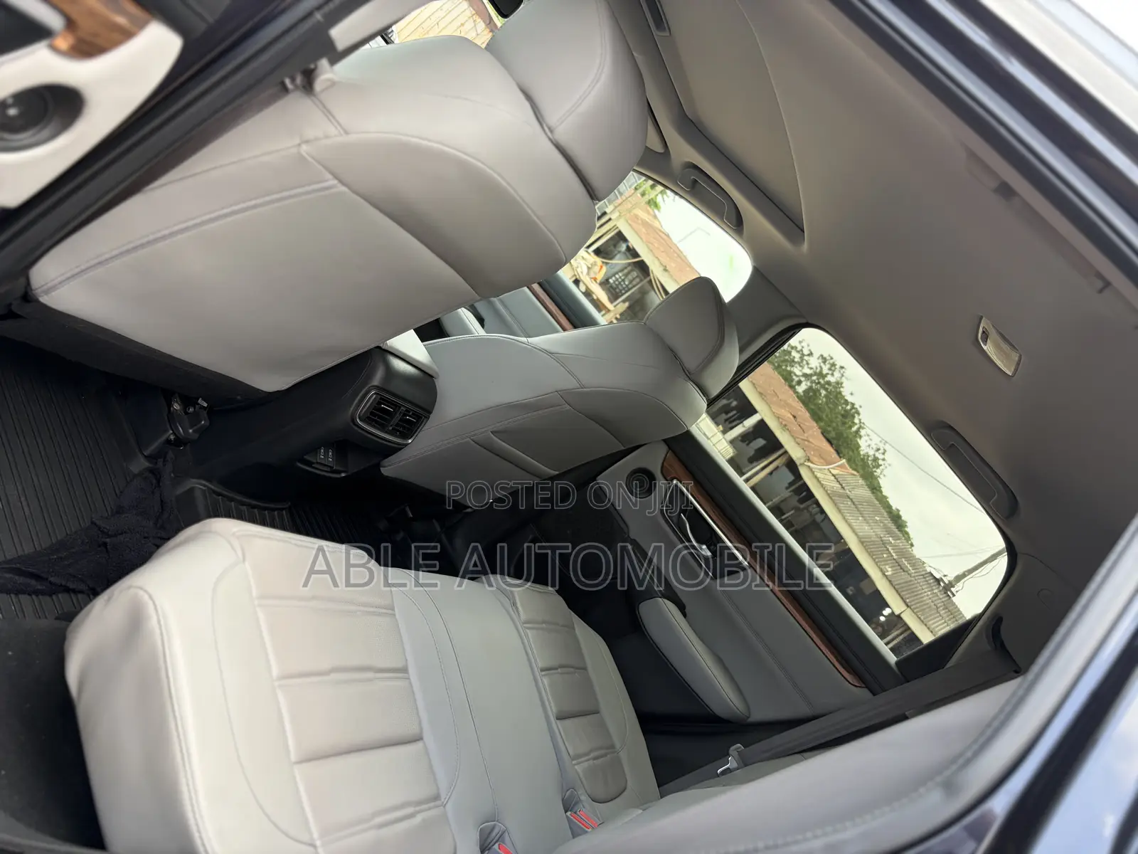 Honda CR-V Touring AWD 2018 Gray