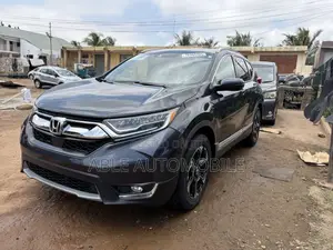 Honda CR-V Touring AWD 2018 Gray