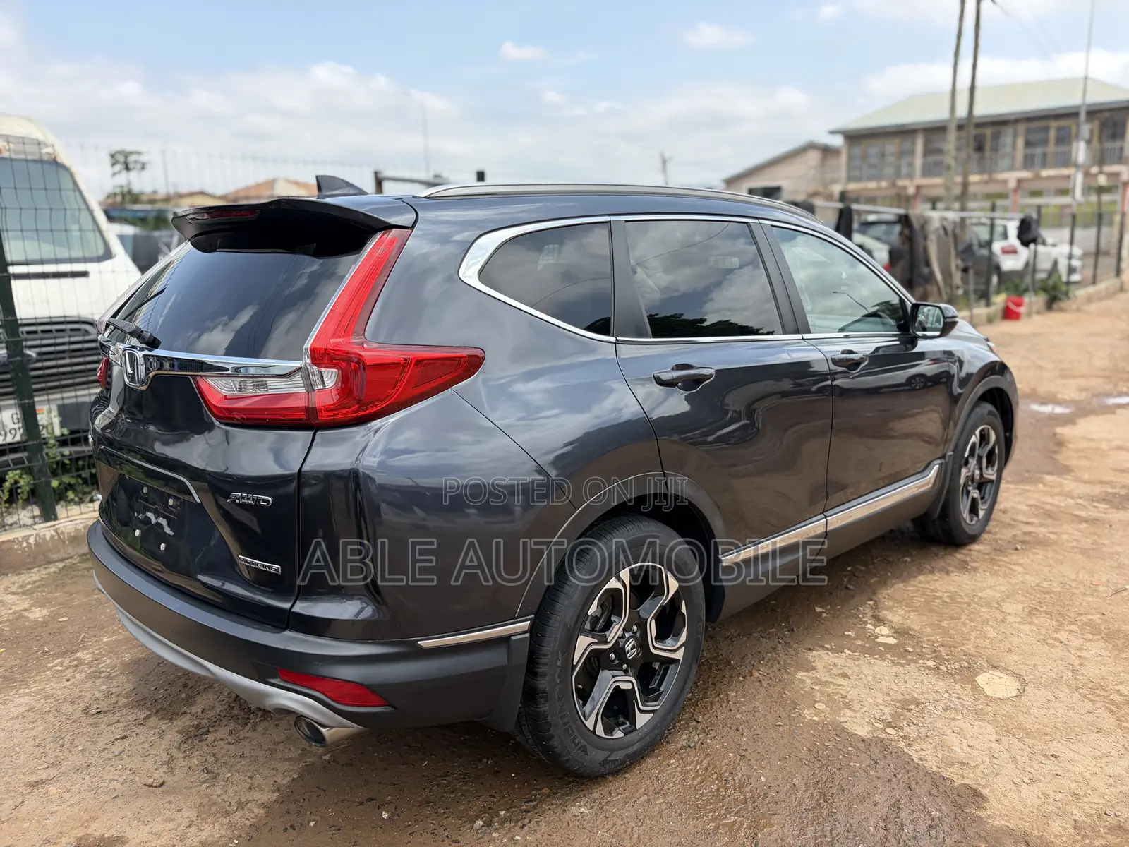 Honda CR-V Touring AWD 2018 Gray