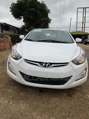 Hyundai Elantra 2016 White