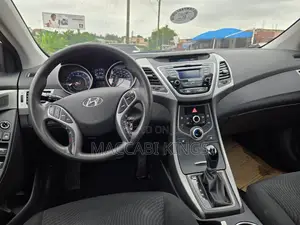 Hyundai Elantra 2016 White