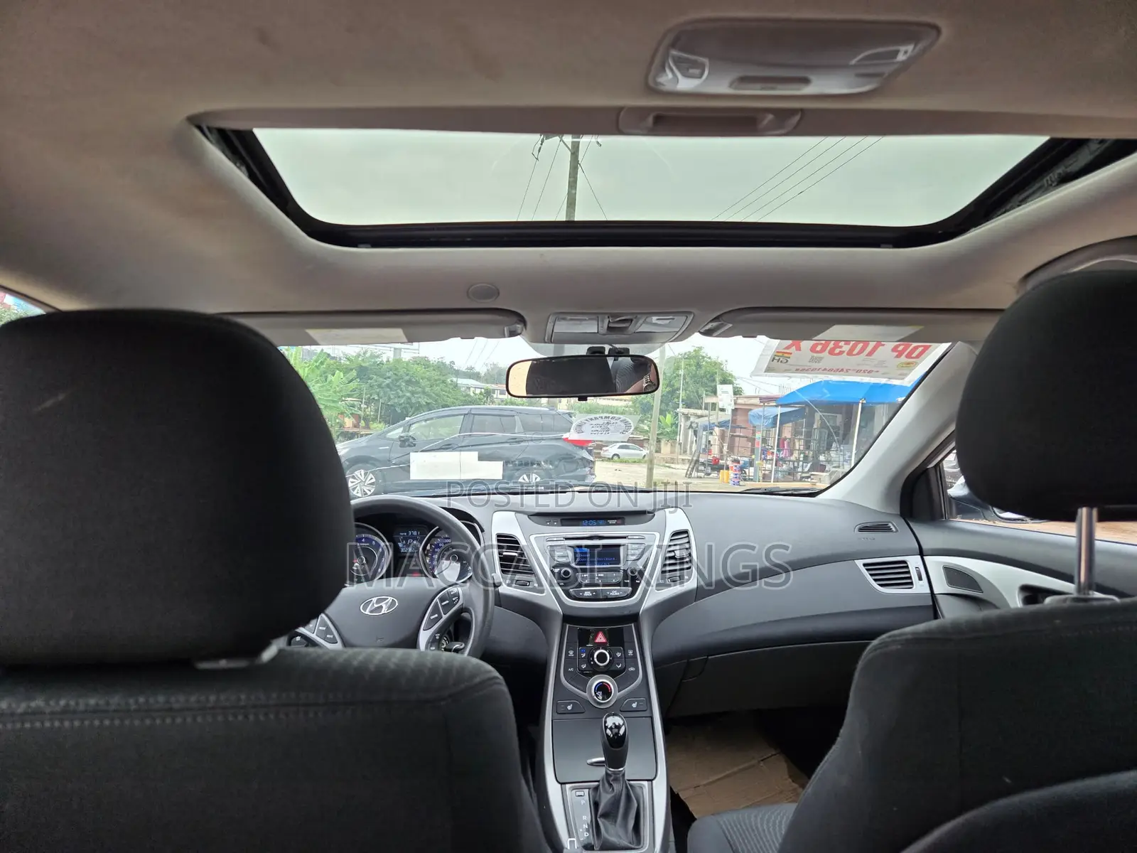 Hyundai Elantra 2016 White