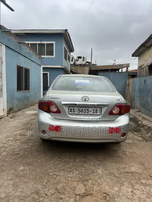 Toyota Corolla LE 4dr Sedan (1.8L 4 cyl 4A) 2009 Silver