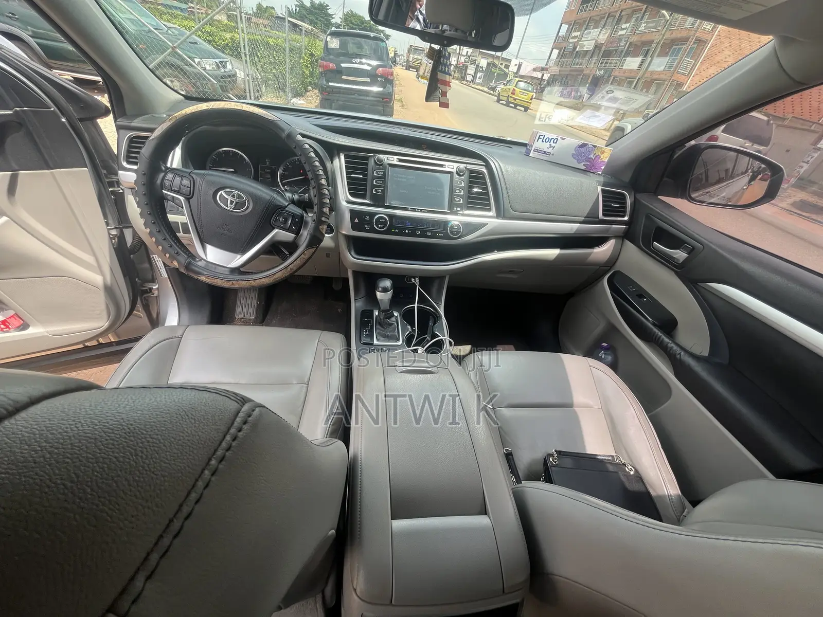 Toyota Highlander 2016 Silver