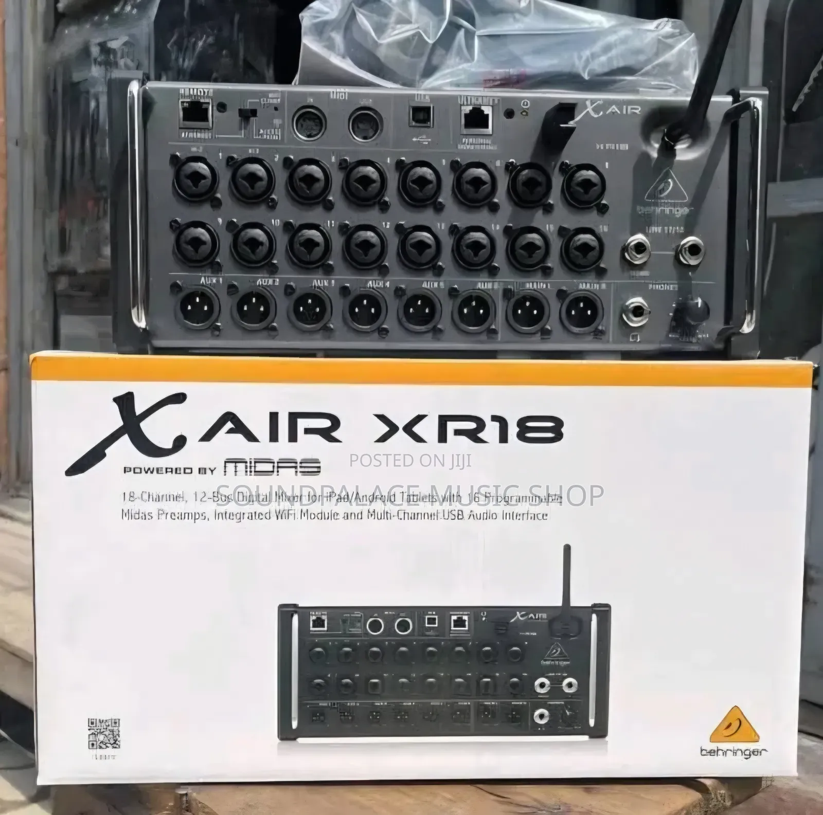 Behringer X AIR XR18 18-Channel Digital Mixer