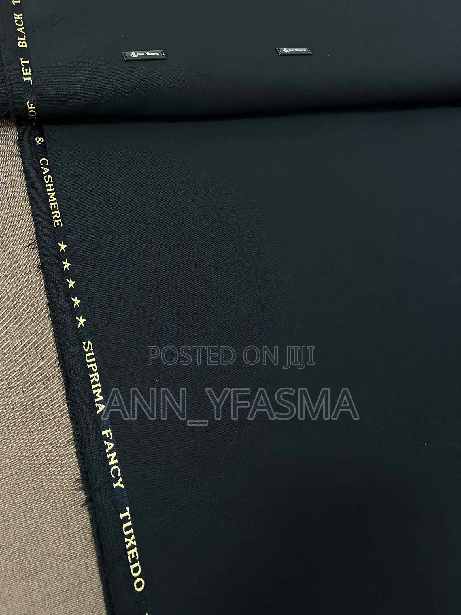Cashmere Suprima Fantasy Tuxedo