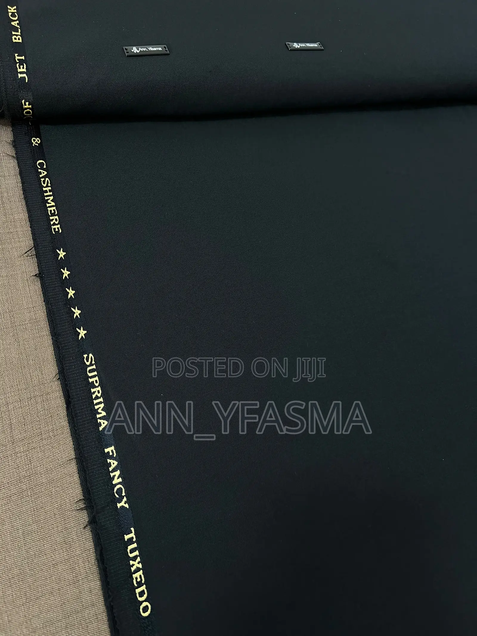 Cashmere Suprima Fantasy Tuxedo