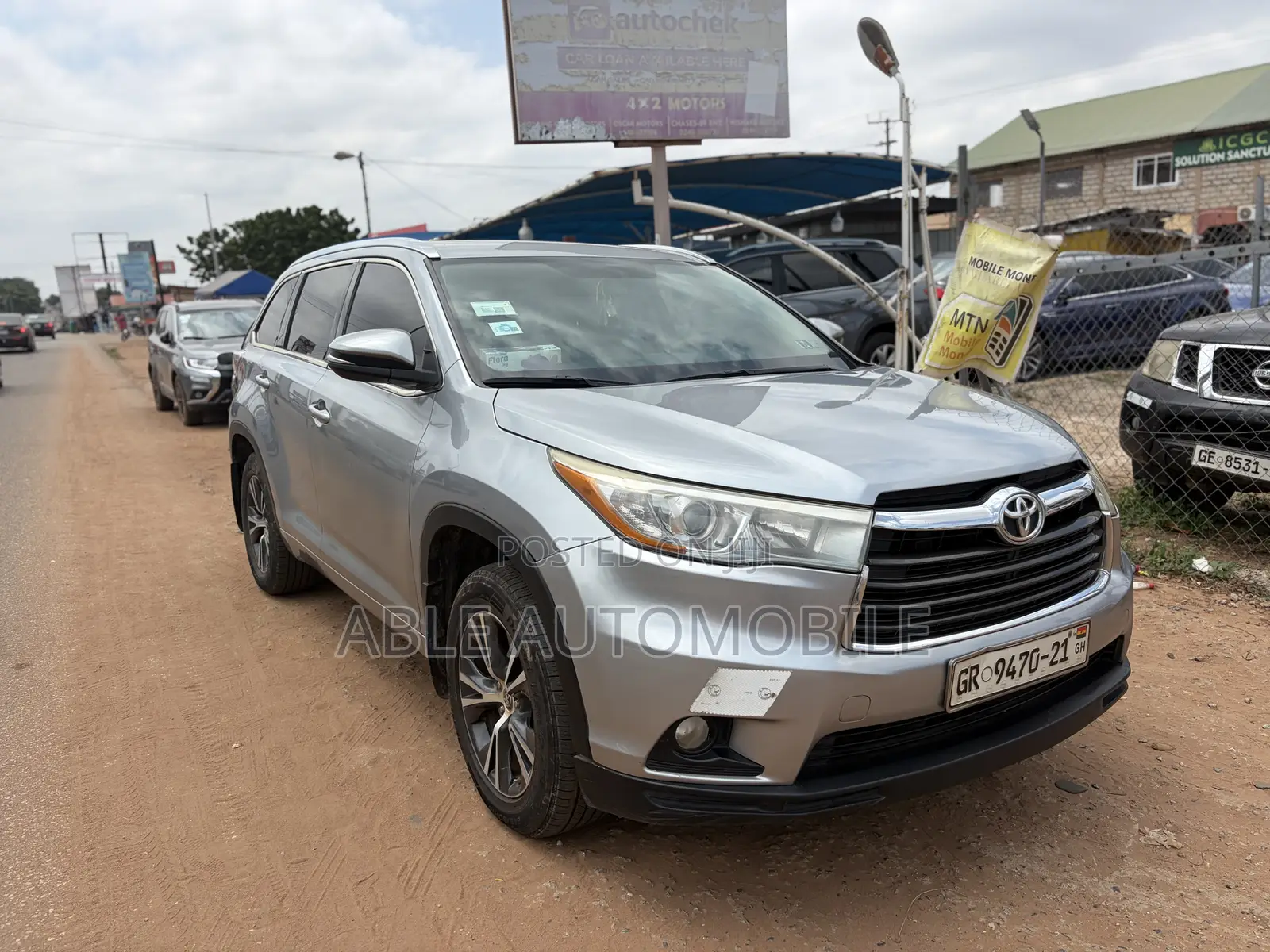 Toyota Highlander XLE V6 4x4 (3.5L 6cyl 6A) 2016 Silver