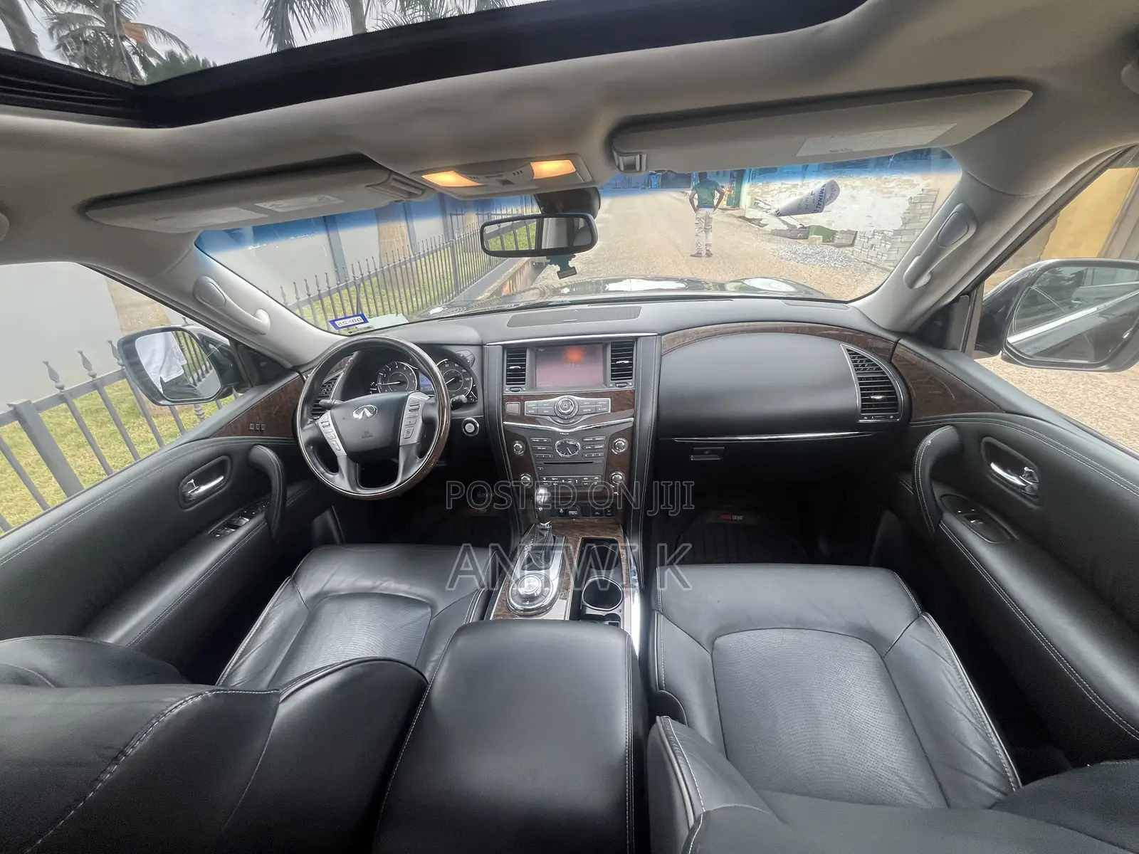 Infiniti QX80 2015 Black