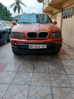 BMW X5 M 2012 Orange