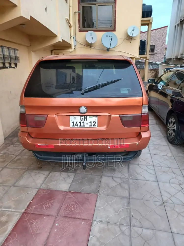 BMW X5 M 2012 Orange