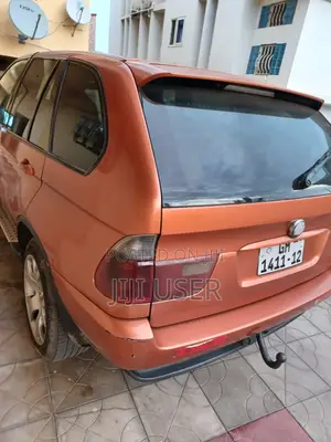BMW X5 M 2012 Orange