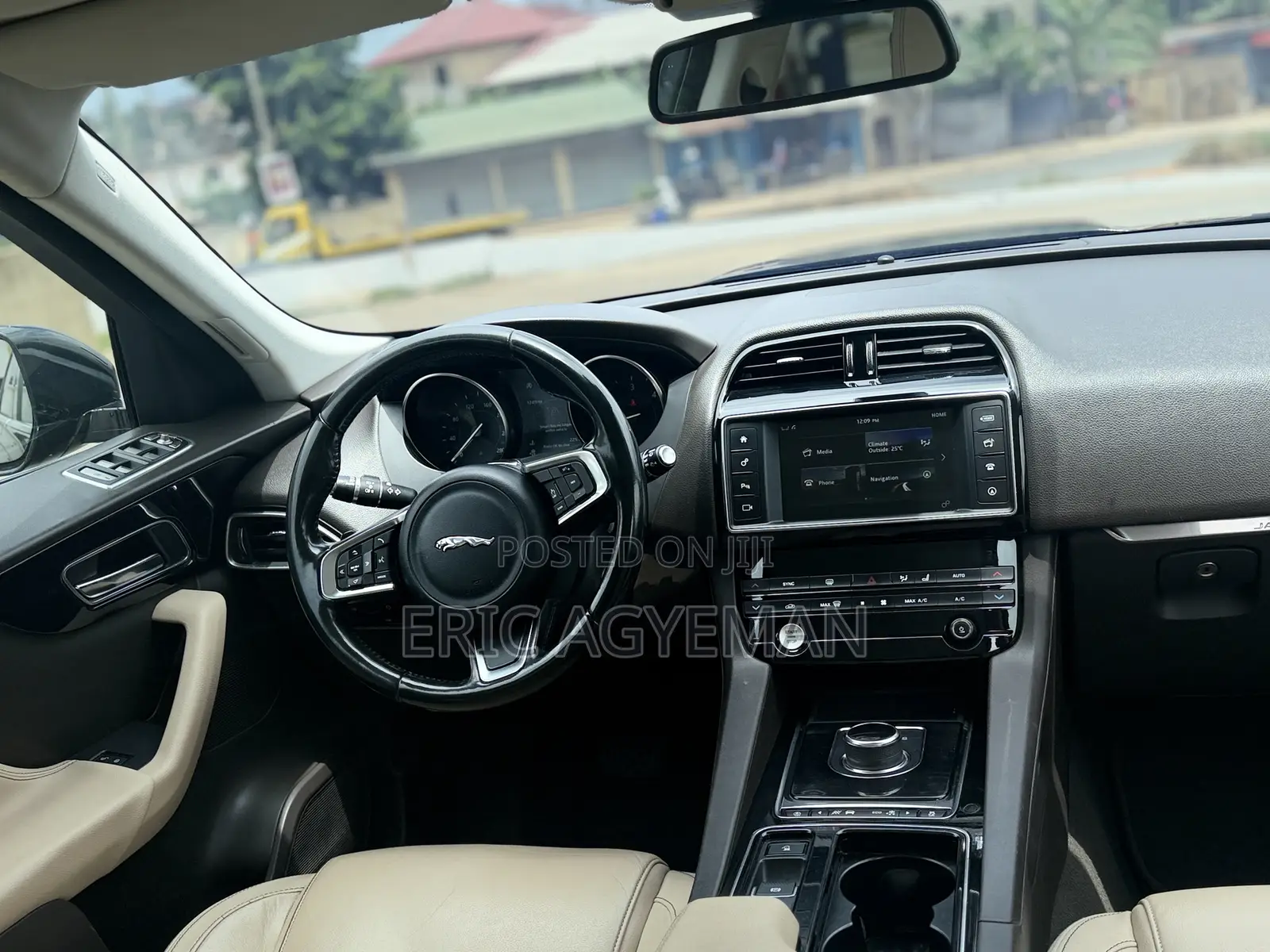 Jaguar XE 2018 Black