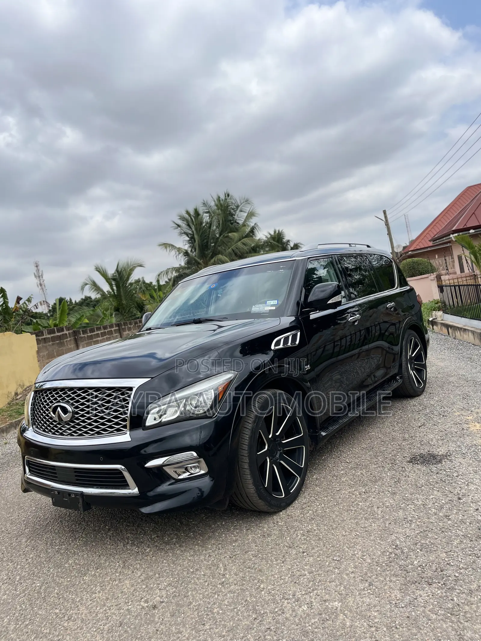 Infiniti QX80 2015 Black