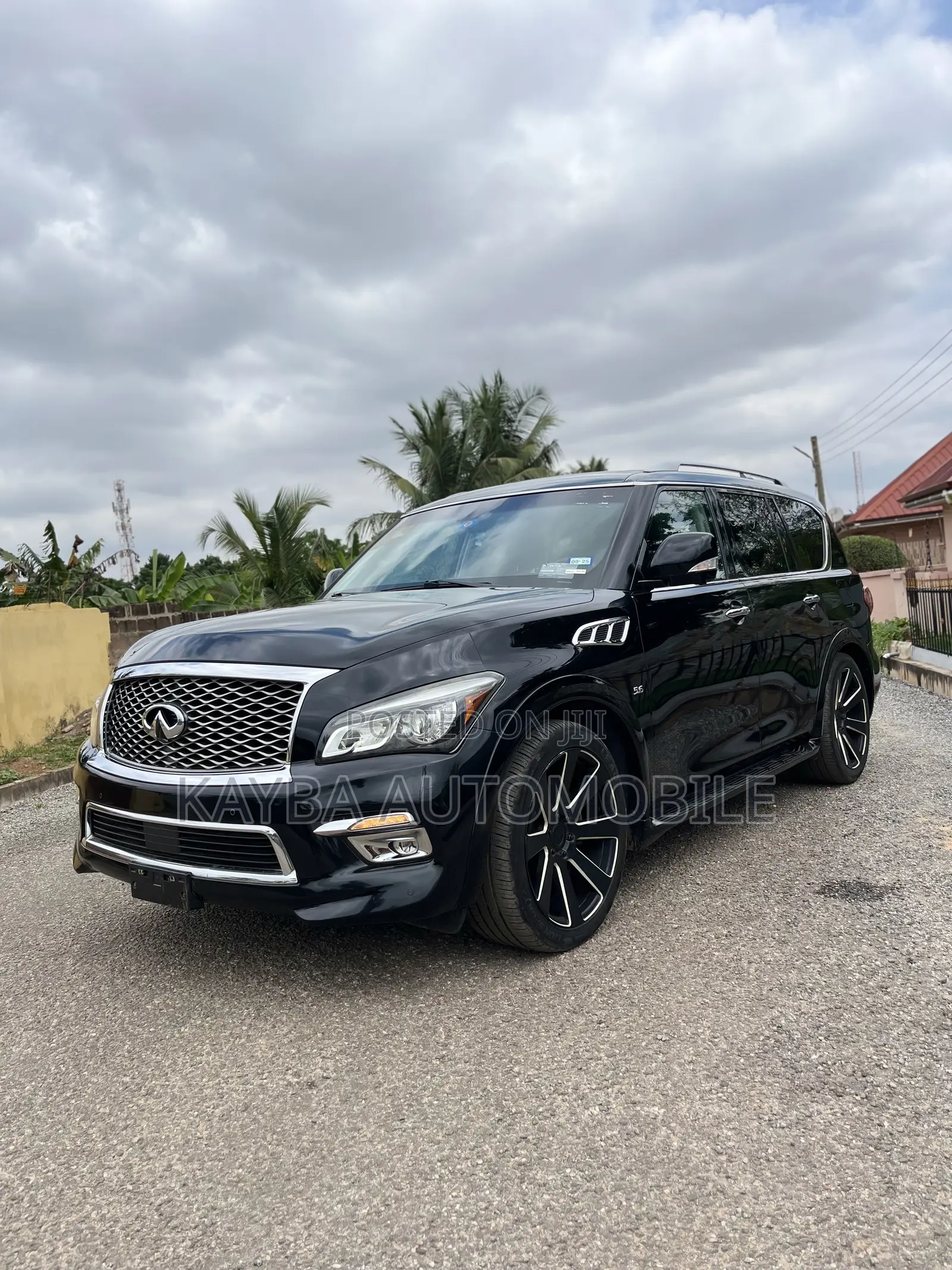 Infiniti QX80 2015 Black