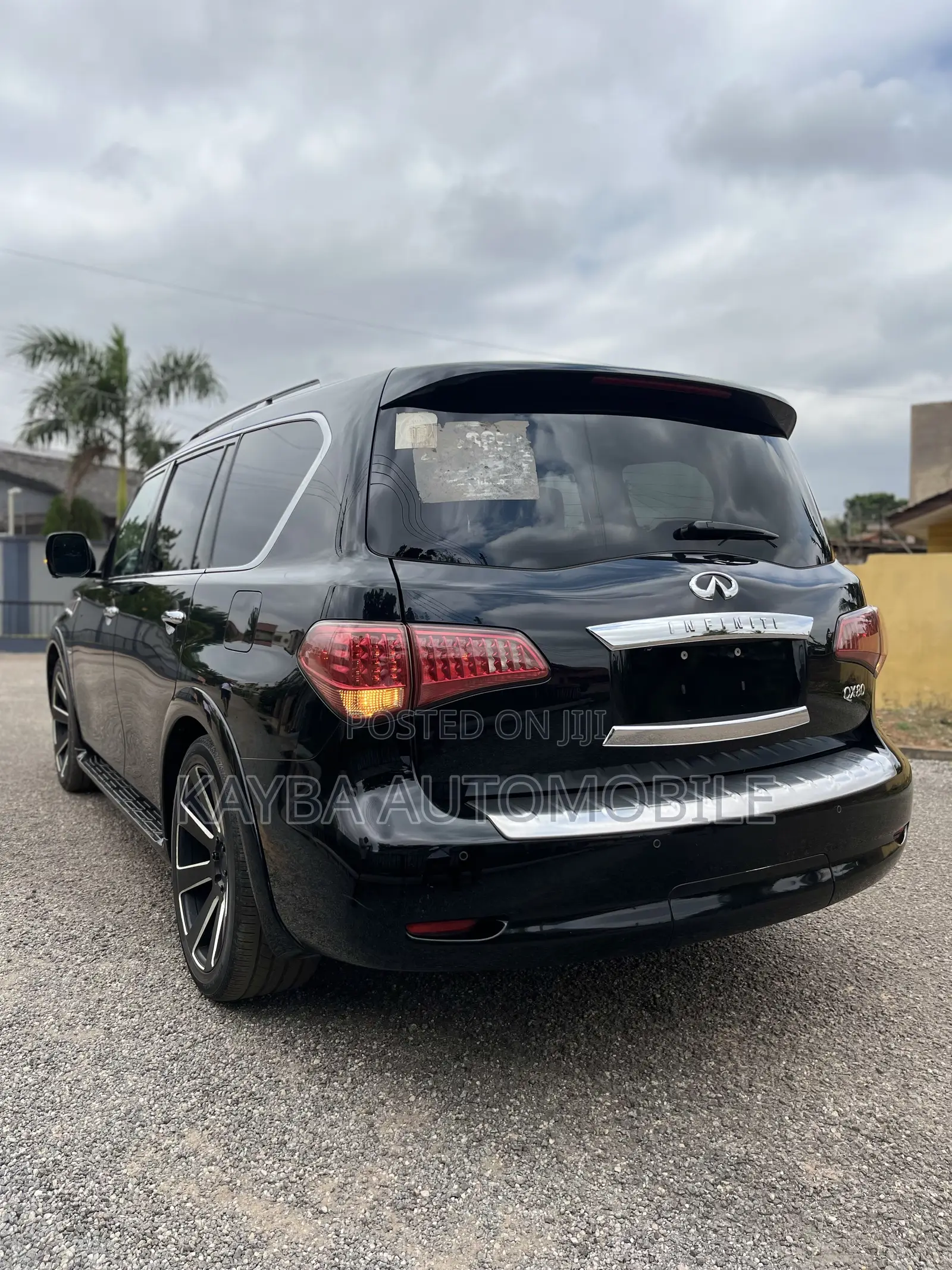 Infiniti QX80 2015 Black