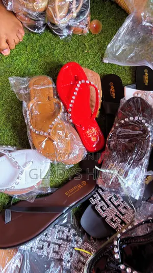 Ladies Easy Foot Wears
