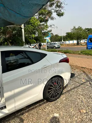 Hyundai Elantra 2015 White