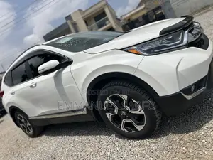 Honda CR-V Touring AWD 2018 White