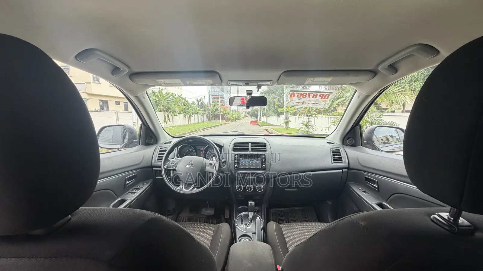 Mitsubishi Outlander 2016 Gray