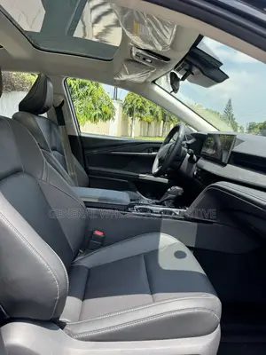 New Toyota Camry SE AWD 2024 Black