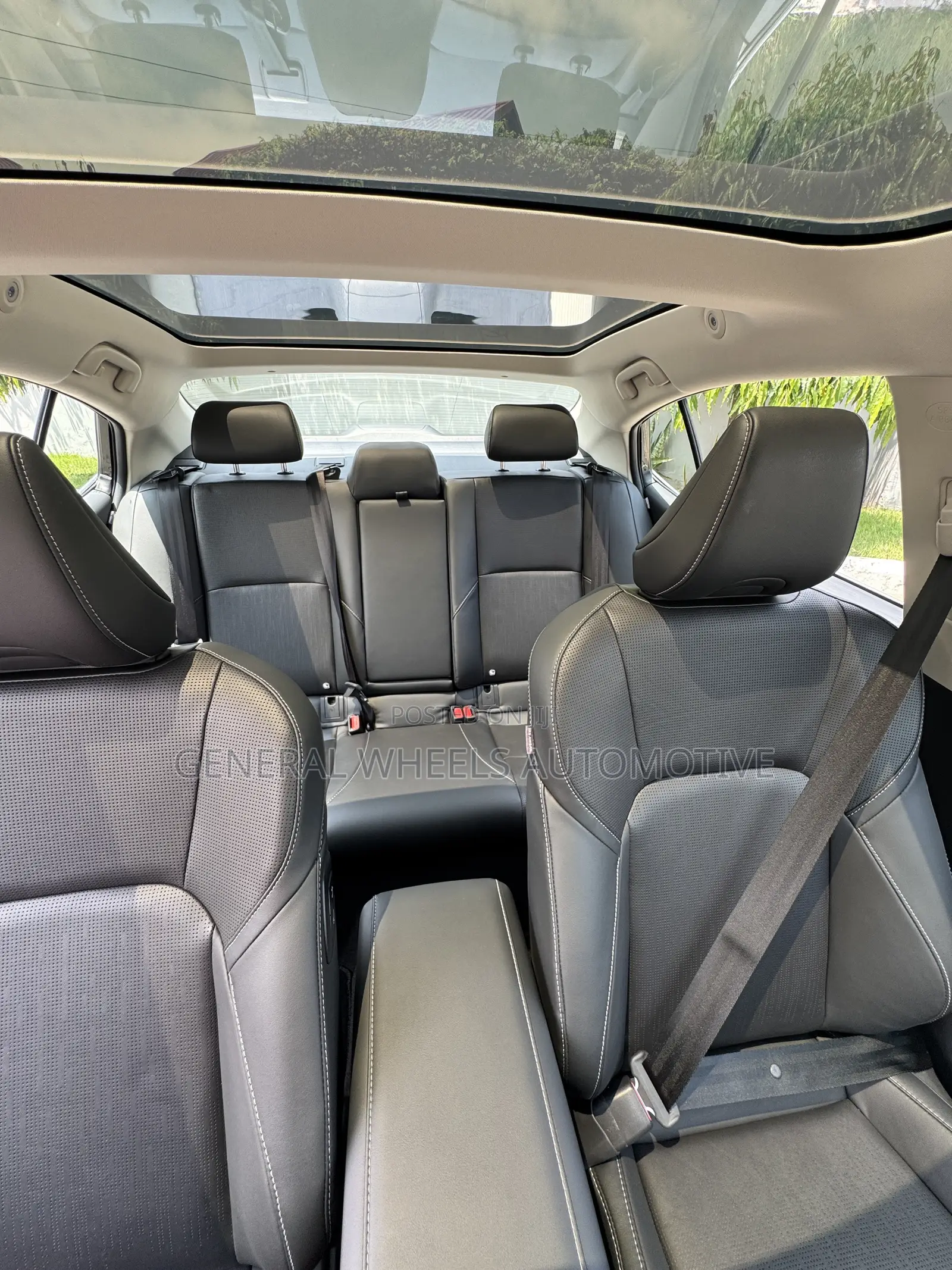New Toyota Camry SE AWD 2024 Black