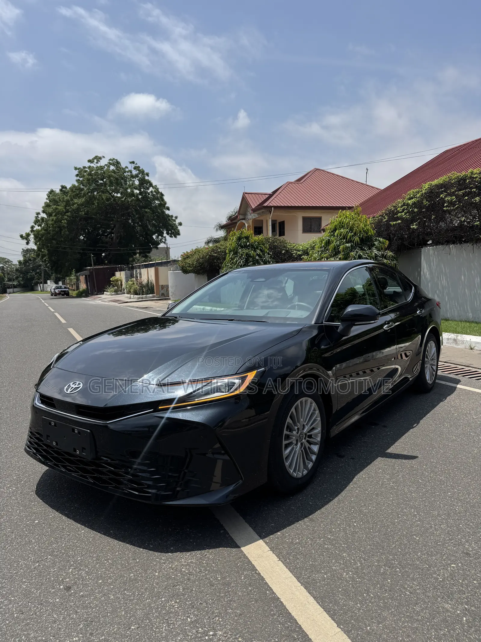 New Toyota Camry SE AWD 2024 Black